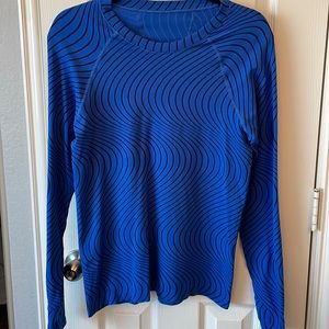 Athleta flurry training top- worn once